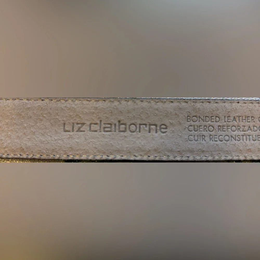 Liz Claiborne Bonded Leather Navy Sz Small Womens Belt Gold Buckle‎ Style 24212